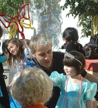 26 317x350 - Bubbleologist