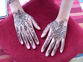 3674000 350x262 - Henna Tattoos