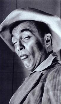 42178 207x350 - Robert Mitchum