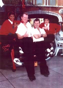 Hollywood20002 252x350 - A Capella Singing Groups