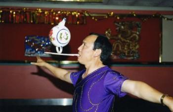 gallery2 350x226 - Chinese Musicians, Folk Dancers &amp; Acrobats