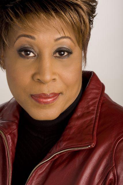 p 7232 9x6 300dpi - Whitney Houston