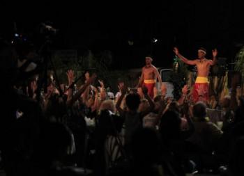 show 350x253 - Polynesian Shows